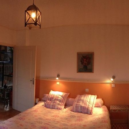 Le Pigeonnier De Quarré Bed and Breakfast Kamer foto